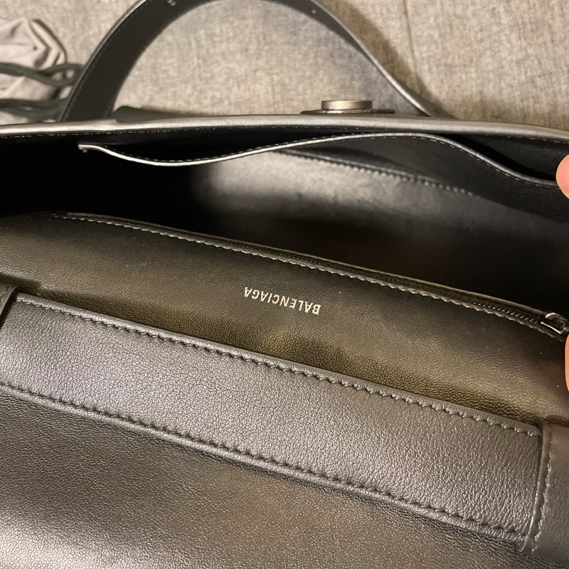 巴黎世家 Balenciaga downtown 中號 黑武士-8