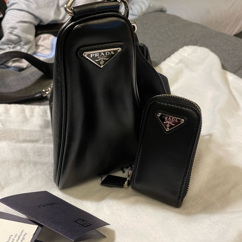 三角包Prada Triangle-3