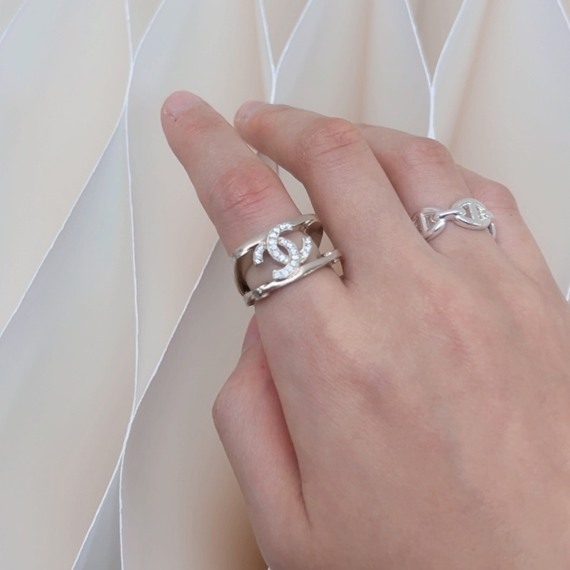 Chanel cc logo16s 水鑽淡金戒指-6
