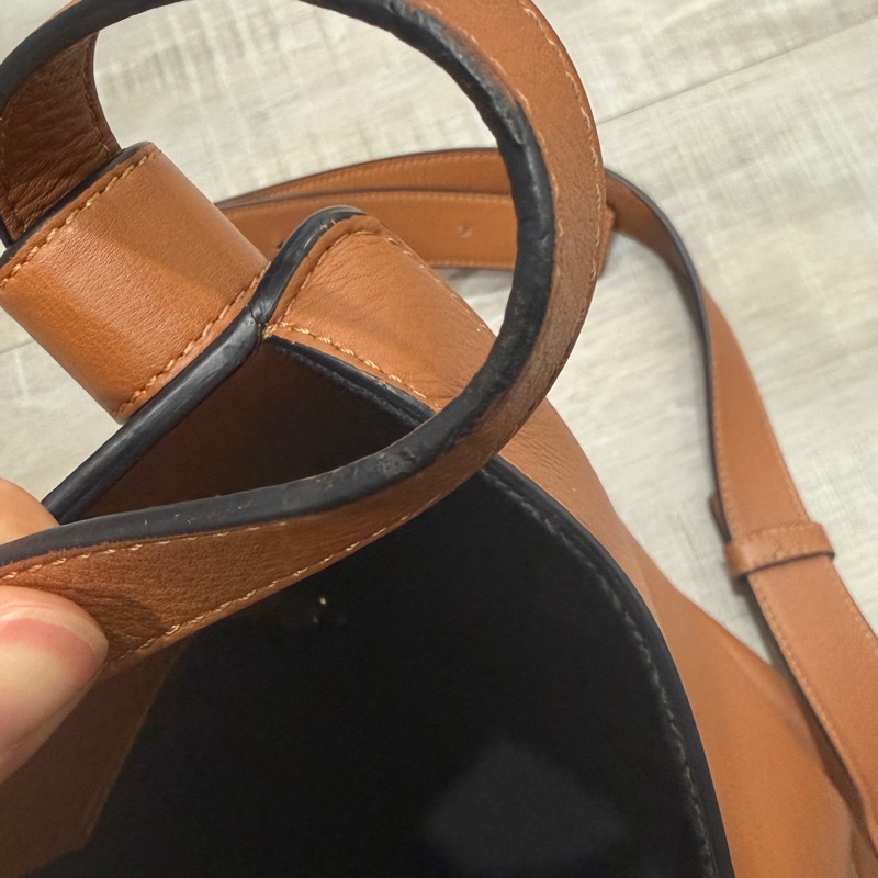 Loewe Hammock 吊床包焦糖色小號small-15