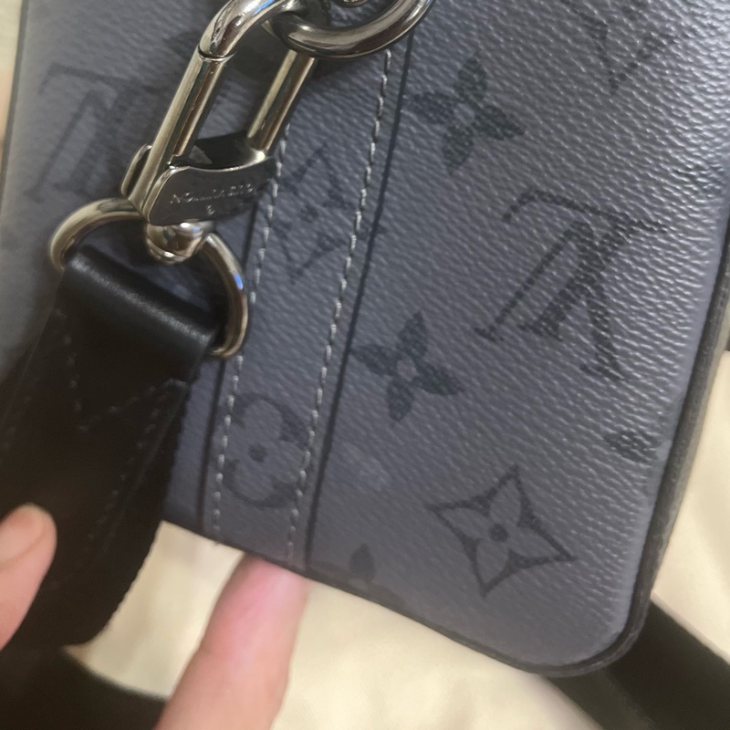 Louis Vuitton City Keepall M45936 側背包 9成新 經典黑老花 晶片款-7