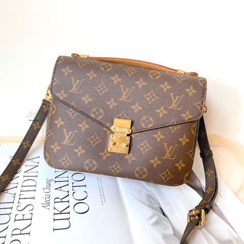 LV M44875 Pochette Métis 經典字紋 老花 兩用 手提 郵差包 信封包 兩用包
