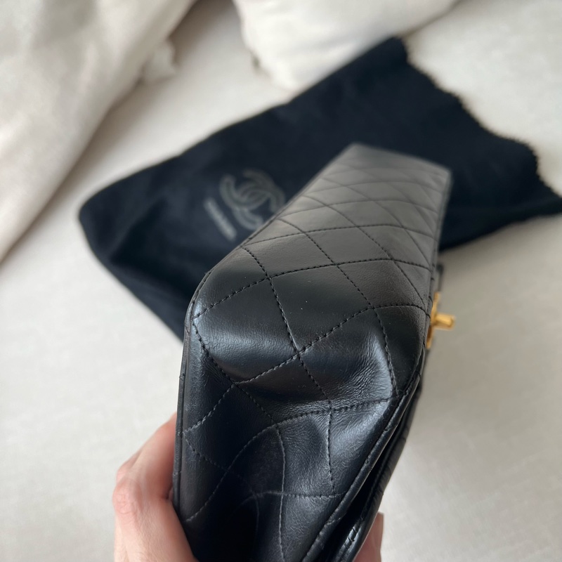 優雅美麗CHANEL CF25黑金羊皮 vintage香奈兒25cm-16