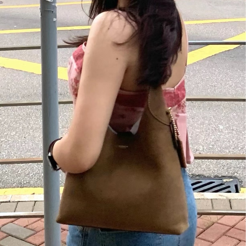 Coach Brookly 28 麂皮棕 全新-5