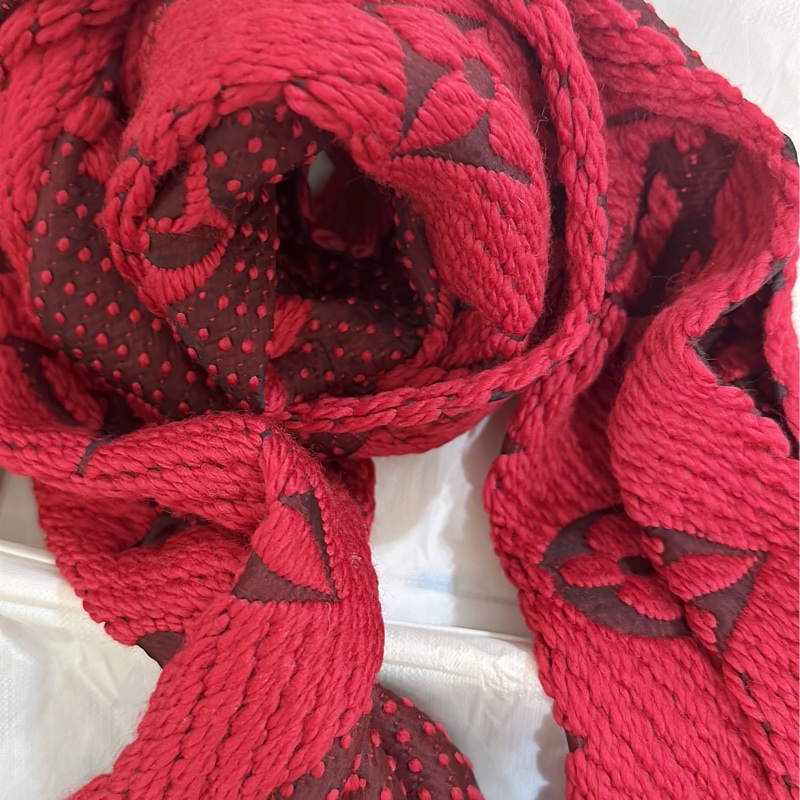 全新閒置品lv 2022新款紅雙色羊毛圍巾(紅)-3