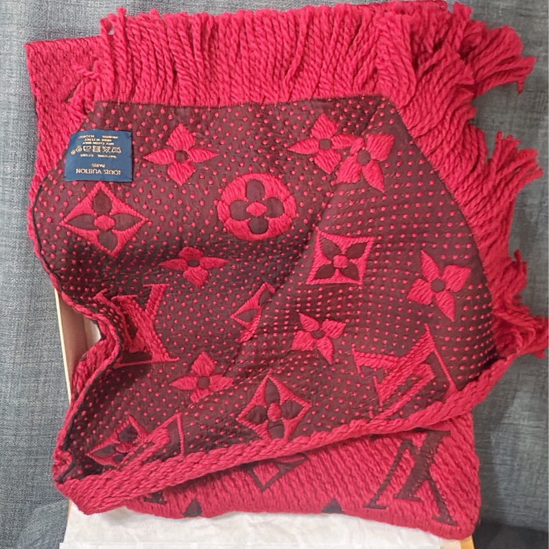 全新閒置品lv 2022新款紅雙色羊毛圍巾(紅)-10