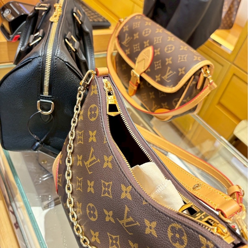 Lv法棍🥖義大利帶回(附發票)降到骨折囉!先搶先贏!-9