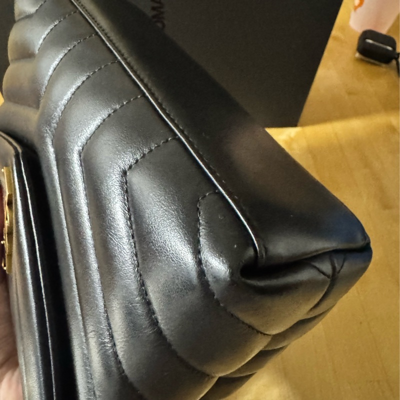 SAINT LAURENT Loulou 黑色皮革小号肩背包(可斜背)-2