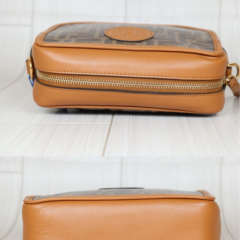 Fendi 老花小號相機包/斜背包-3