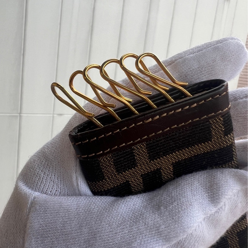 【FENDI】老花鑰匙包-5