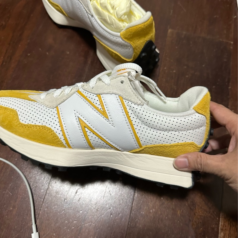 New Balance 327 Primary pack 黃色 US8-7