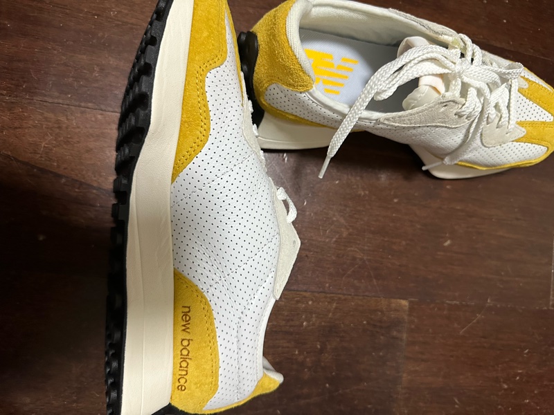 New Balance 327 Primary pack 黃色 US8-9