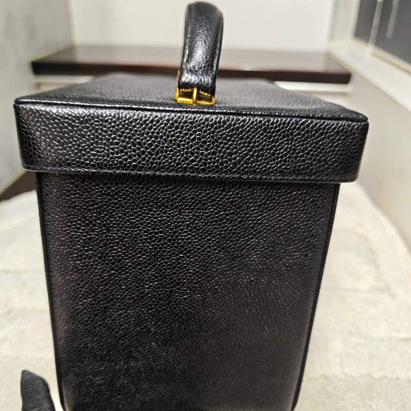 Chanel Vintage 女神荔枝牛皮化妝箱 標卡齊-12