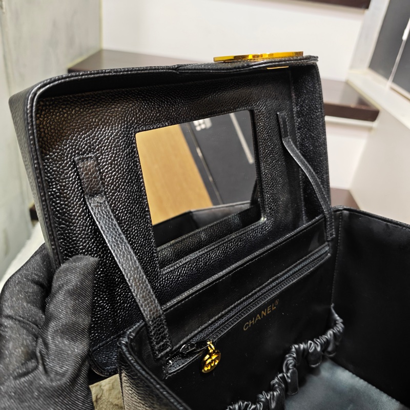 Chanel Vintage 女神荔枝牛皮化妝箱 標卡齊-29