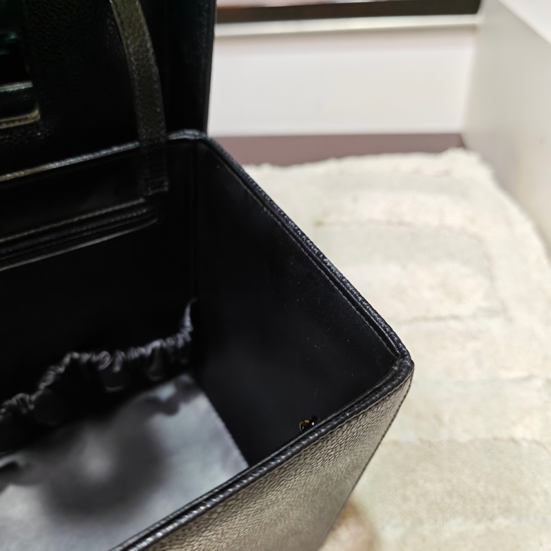 Chanel Vintage 女神荔枝牛皮化妝箱 標卡齊-31