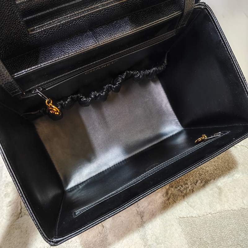 Chanel Vintage 女神荔枝牛皮化妝箱 標卡齊-32