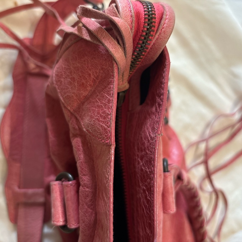 巴黎世家乾燥玫瑰粉包包-26