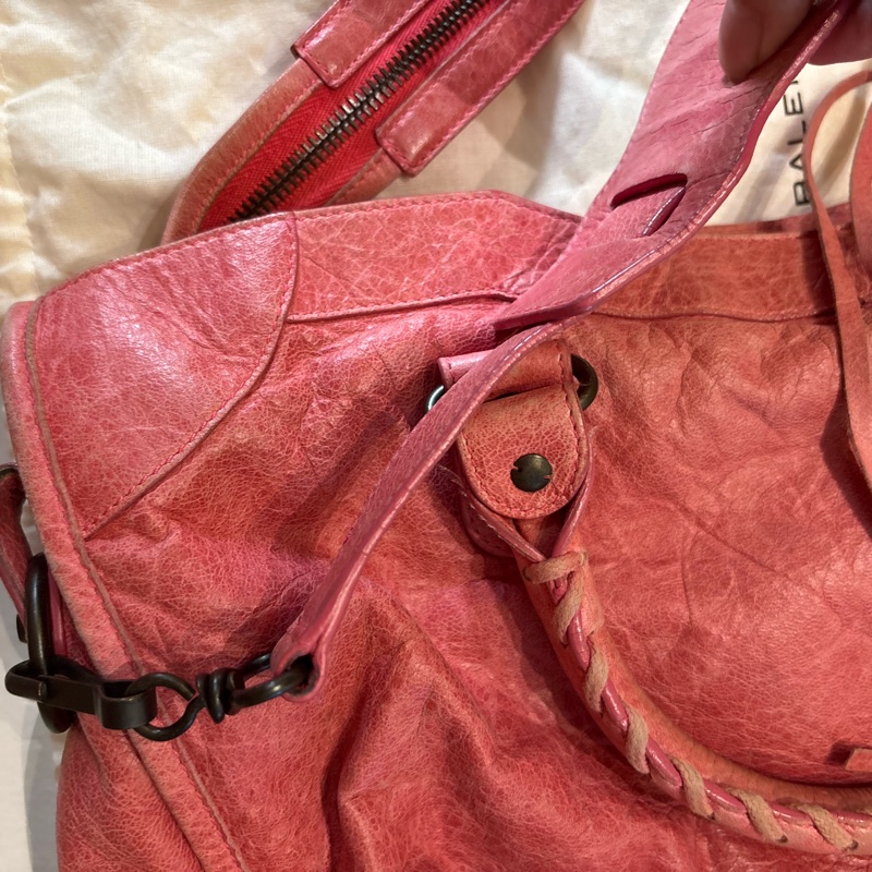 巴黎世家乾燥玫瑰粉包包-39