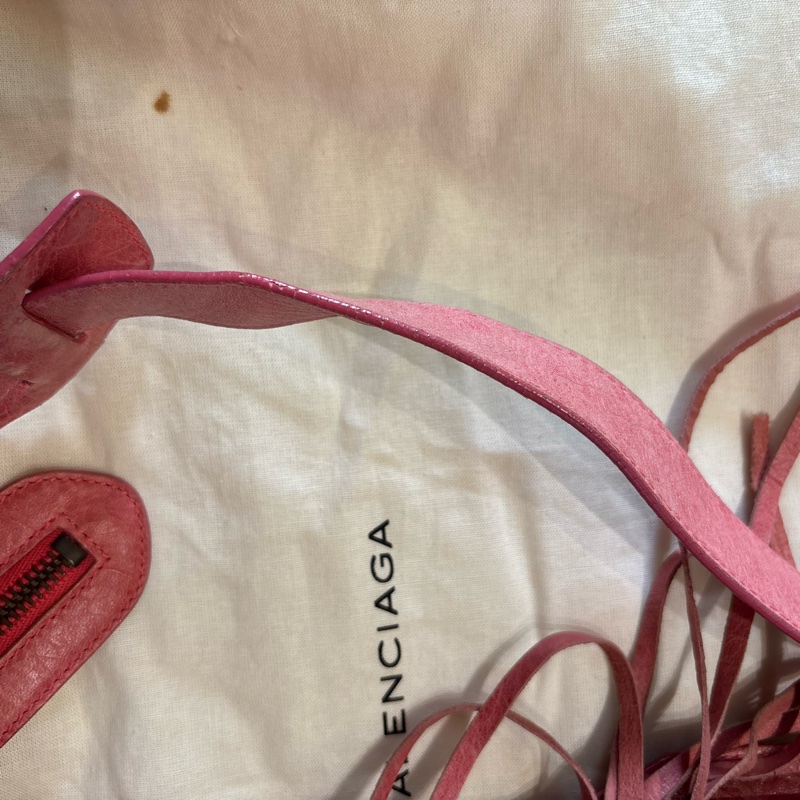 巴黎世家乾燥玫瑰粉包包-40