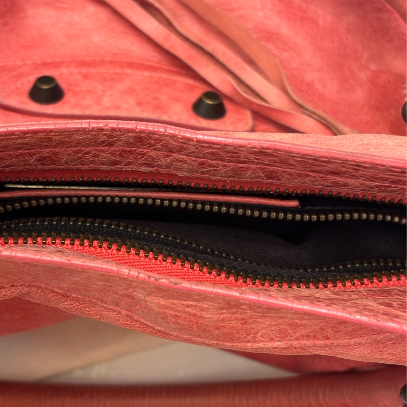 巴黎世家乾燥玫瑰粉包包-45