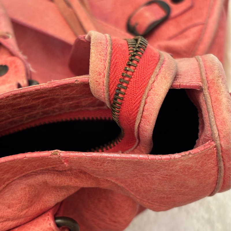 巴黎世家乾燥玫瑰粉包包-46