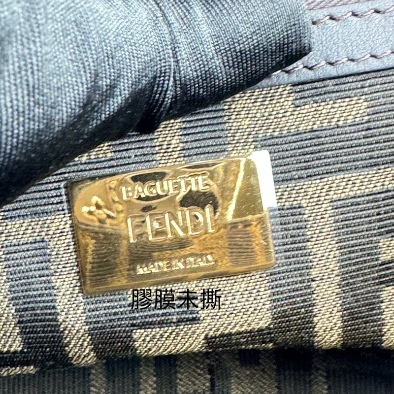 FENDI 芬迪 Baguette棕色FF提花布 經典老花法棍包 斜背包 肩背包  手提包-7