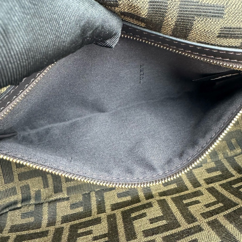 FENDI 芬迪 Baguette棕色FF提花布 經典老花法棍包 斜背包 肩背包  手提包-30