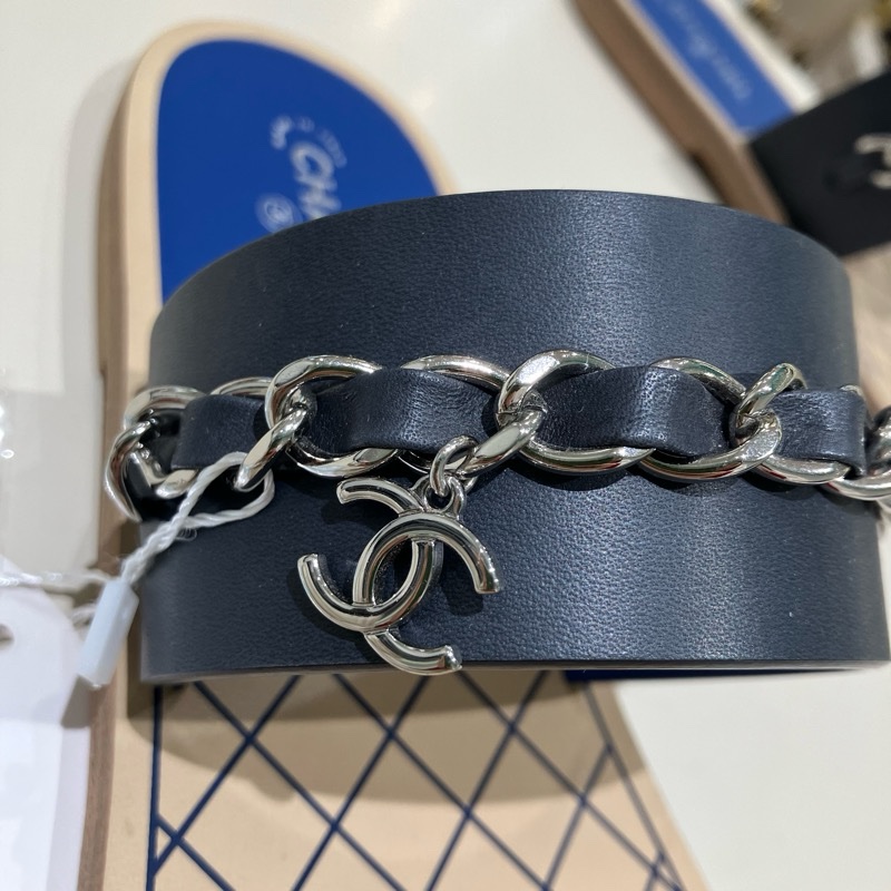 香奈兒皮穿鏈雙C Logo穿趾拖鞋-29