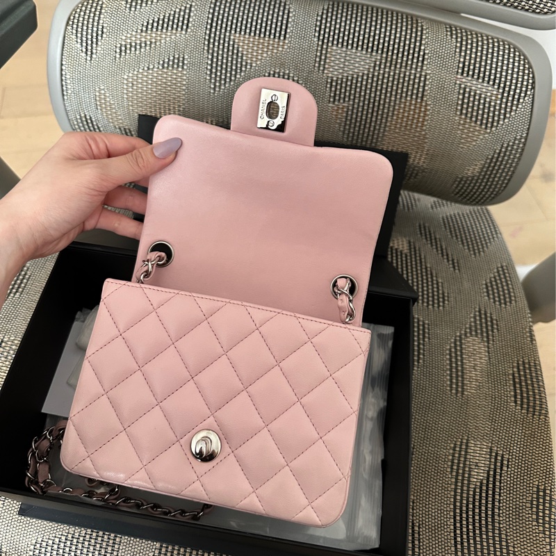 Chanel 櫻花粉方胖子-16