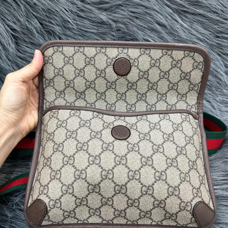 GUCCI 493930 字紋 綠紅綠 虎頭包 斜背包 相機包 手拿包 腰包 胸口包 霹靂包-15