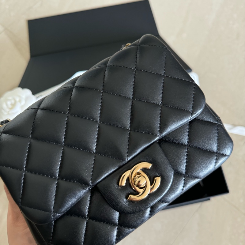 買到賺到🤍23年芯片款99新 正品全配 Chanel cf 17方胖子 黑金羊皮 香奈兒經典方胖-5