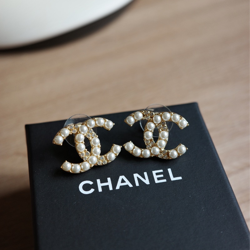 （sold❌) Chanel 香奈兒24a手工坊雙c珍珠水鑽耳針-0