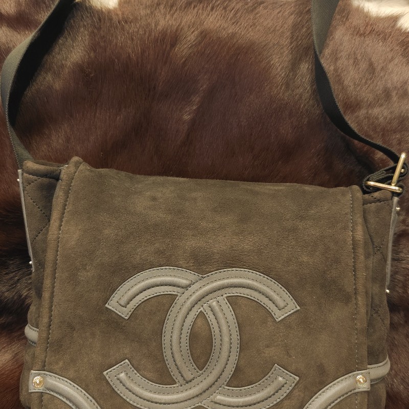 日本帶回絕版中古香奈兒中性男女包包-0