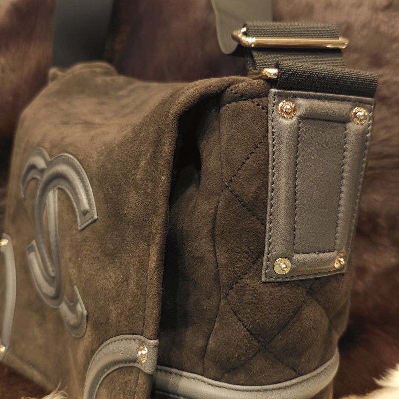 日本帶回絕版中古香奈兒中性男女包包-1