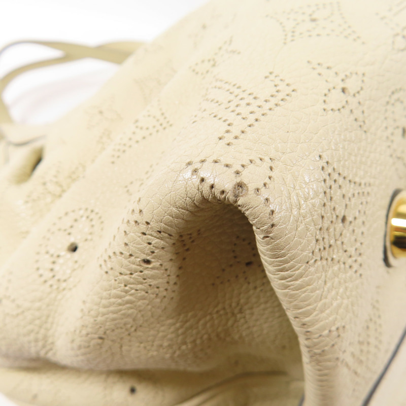 LOUIS VUITTON 【激減優惠】Mahina Cirrus MM金扣手挽袋米色-12