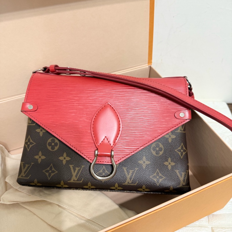 😍近新lv 經典老花拼接水波紋牛皮斜背包😀-10