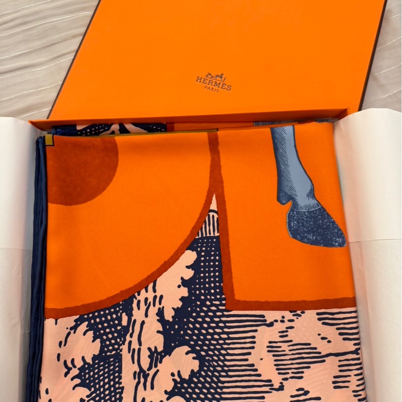 Hermès Cavalier En Formes 90cm 絲巾-5