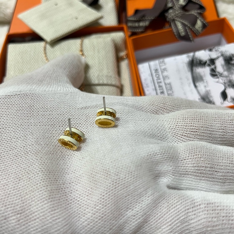 售HERMES・愛馬仕#mini pop H #耳釘奶白色-11