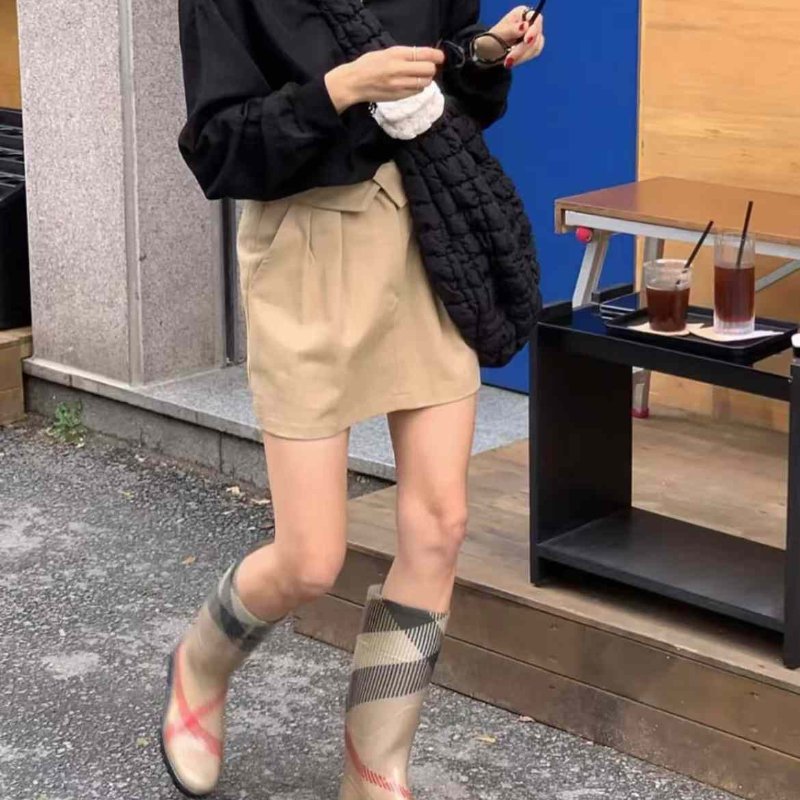 Burberry 雨靴 36號 沒穿幾次-2