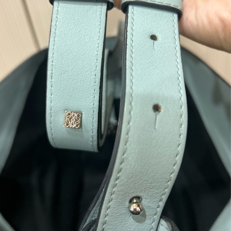 #超甜出清 Loewe hammock 莫蘭迪色 小號 吊床包-7