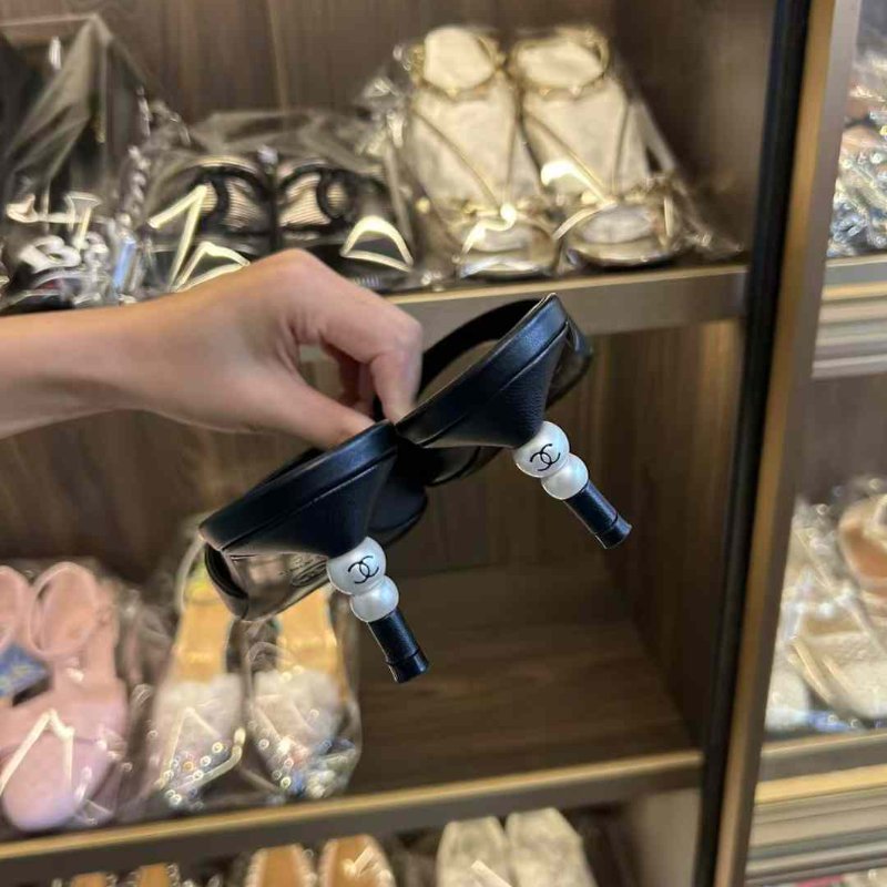 CHANEL珍珠跟拖鞋 尺寸36碼 只穿兩次 小低跟 經典百搭款-3