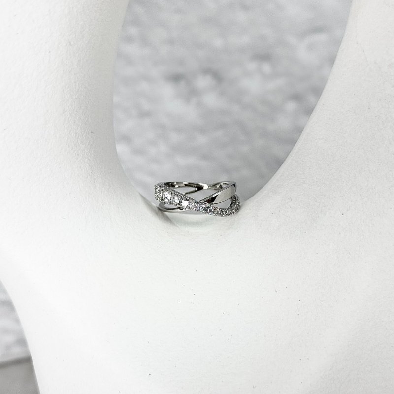 SWAROVSKI Hyperbola 雙線條交疊 密鑲繞鑽 戒指 鍍白金色-1