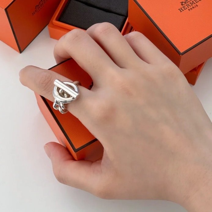 HERMES Croisette系列T釦造型純銀戒指/51號*展示品-4