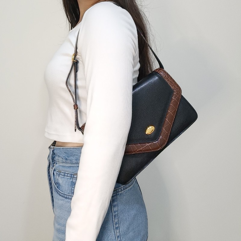 BALLY稀有復古鱷魚壓紋斜背/單肩包-4