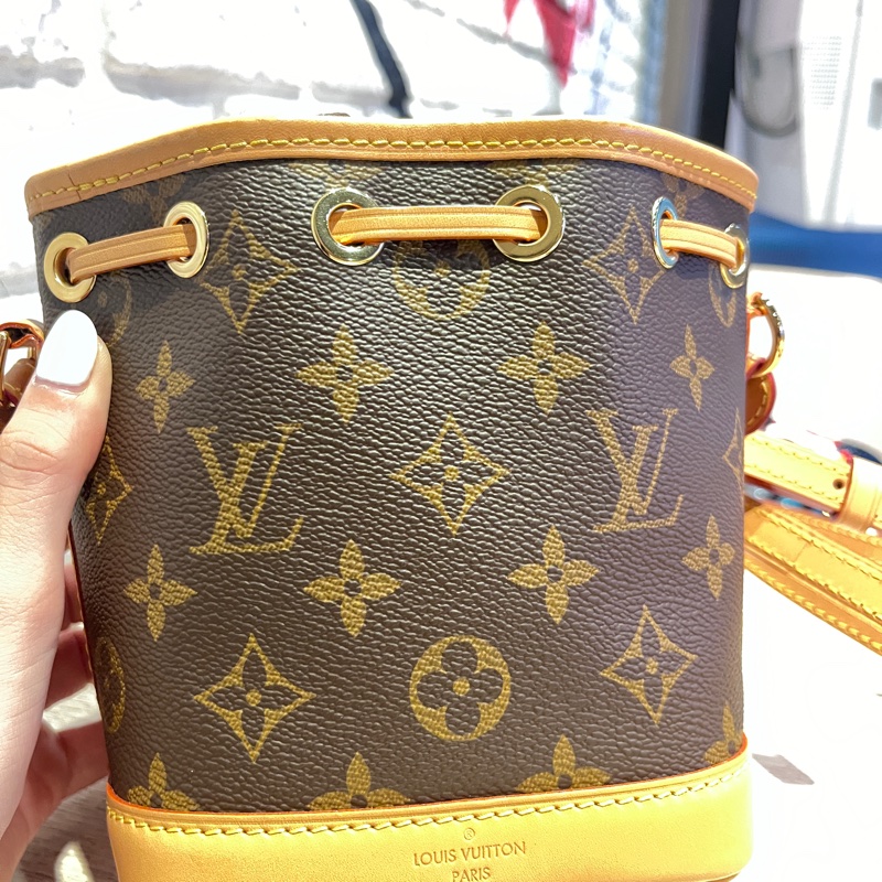近全新 正品 2024/02月底購入 精品LV nano noe LV迷你水桶包 限量稀有品 可斜背 可手提-7