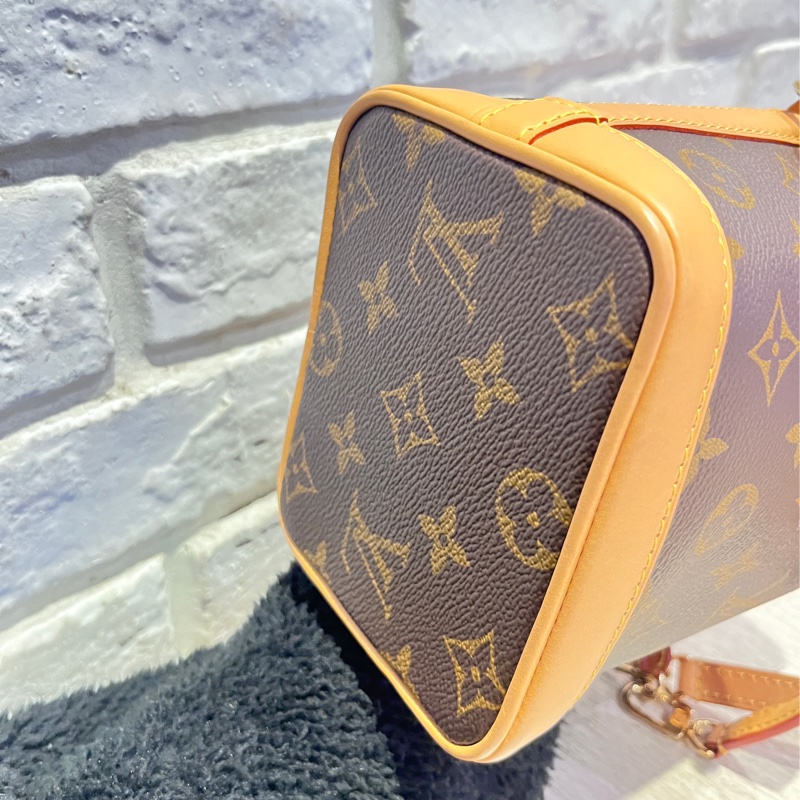 近全新 正品 2024/02月底購入 精品LV nano noe LV迷你水桶包 限量稀有品 可斜背 可手提-14