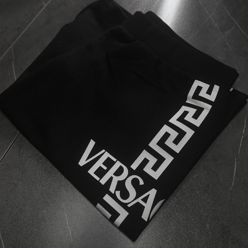 🔥 雙11全面開搶・全館折扣限時開啟!【VERSACE-凡賽斯】經典串標設計短褲-4