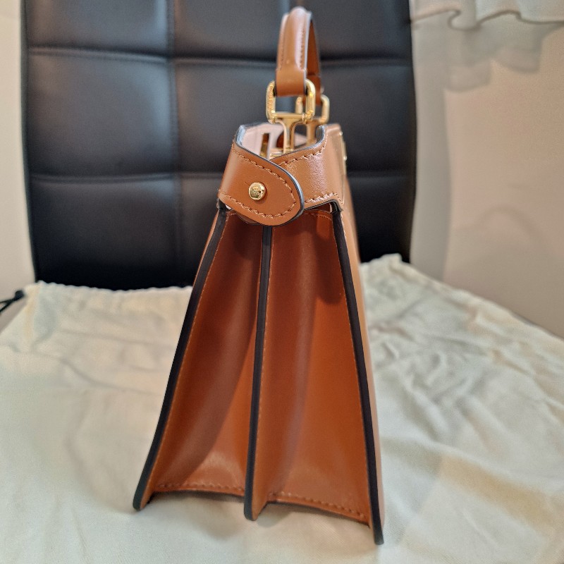 FENDI 芬迪躲貓貓 peekaboo ISeeU 焦糖色 金棕色 手提包 單肩包 斜背包-12