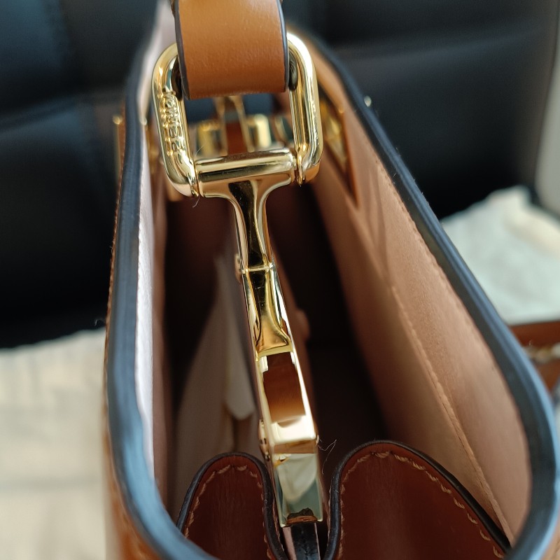 FENDI 芬迪躲貓貓 peekaboo ISeeU 焦糖色 金棕色 手提包 單肩包 斜背包-20