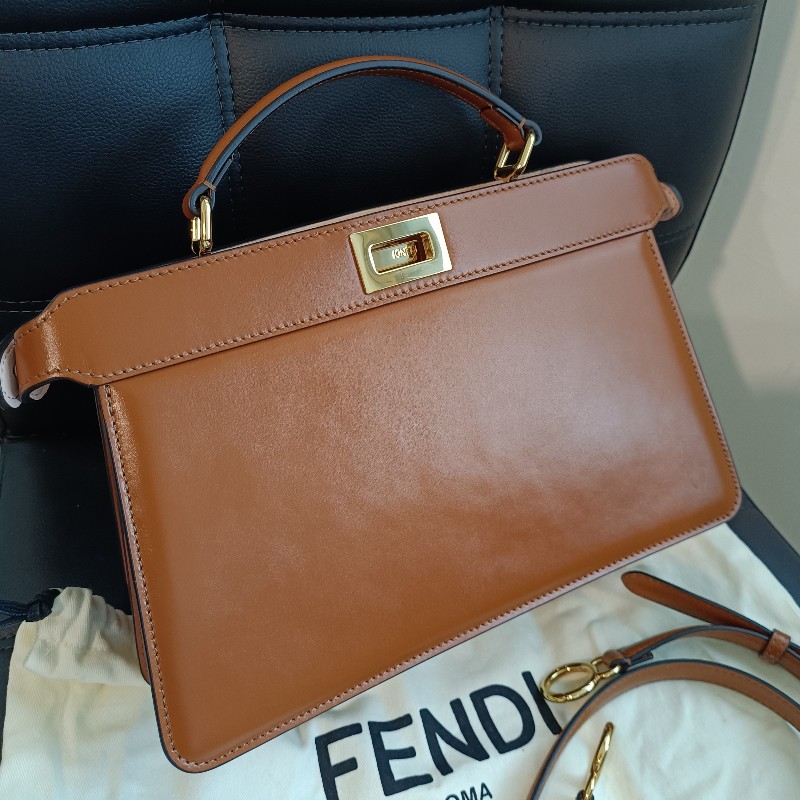 FENDI 芬迪躲貓貓 peekaboo ISeeU 焦糖色 金棕色 手提包 單肩包 斜背包-31